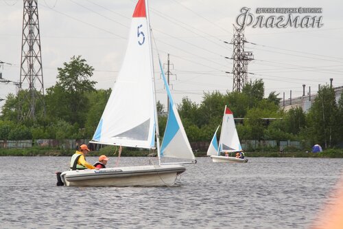 Фоторепортаж с парусной практики флотилии Флагман, прошедшей в июне 2017 года.